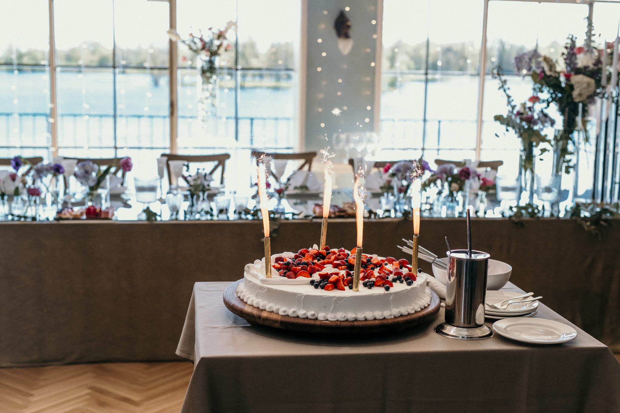 Novi standard elegancije: XXL torte ( torte velikog promjera) i dugačke torte